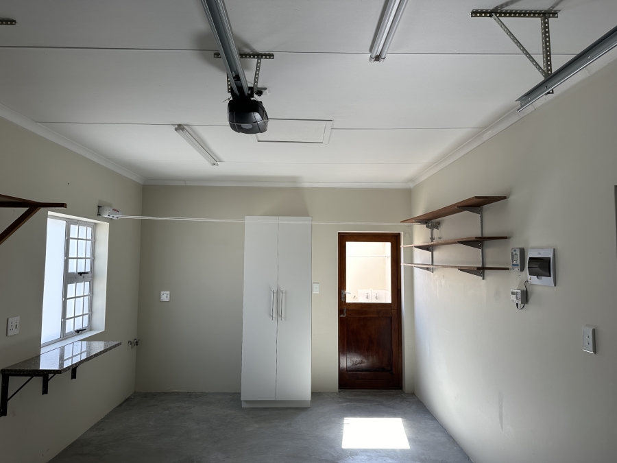 1 Bedroom Property for Sale in Heiderand Western Cape